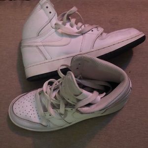 air force 1 boys size 5